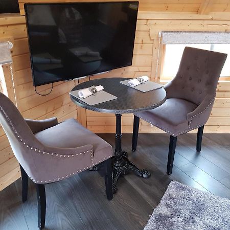 Unique Luxury Cabin Inverness Bagian luar foto