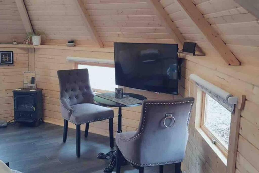 Unique Luxury Cabin Inverness Bagian luar foto